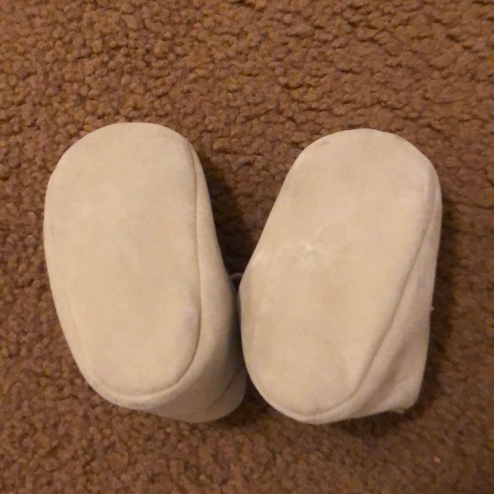 Kids Mocassin Shoes - Picture 3 of 4